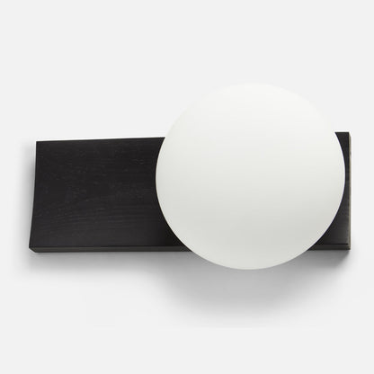 Dew Table / Wall Light in Detail.