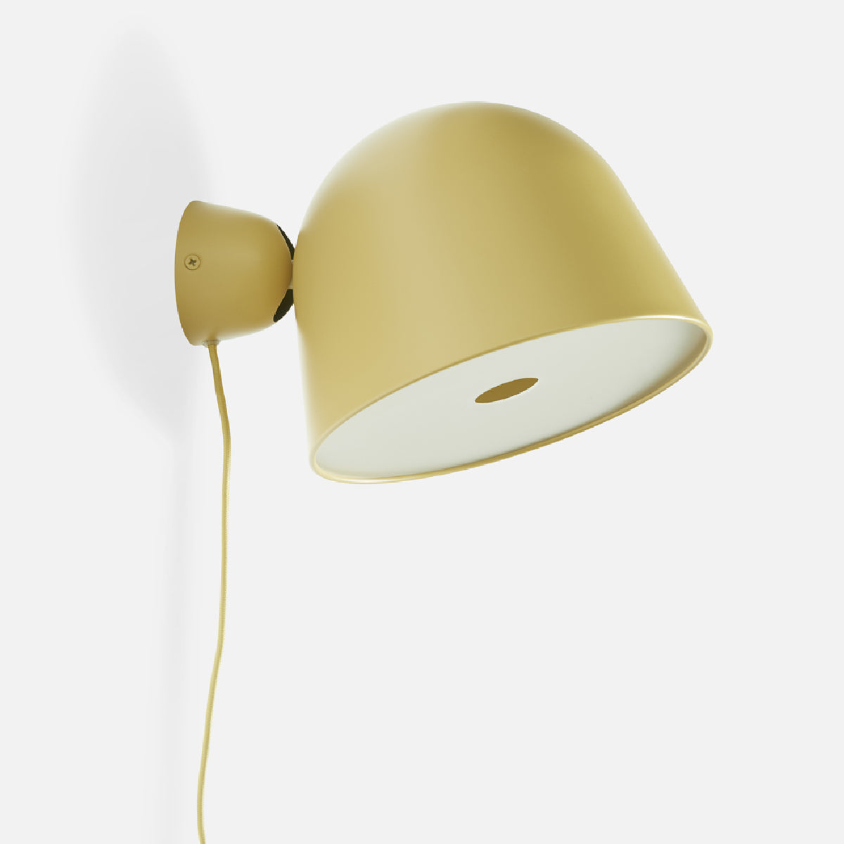 Kuppi Wall Light in Detail.