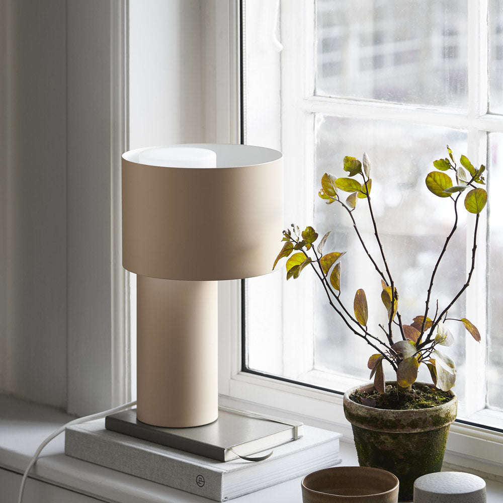 Tangent Table Lamp in Detail.