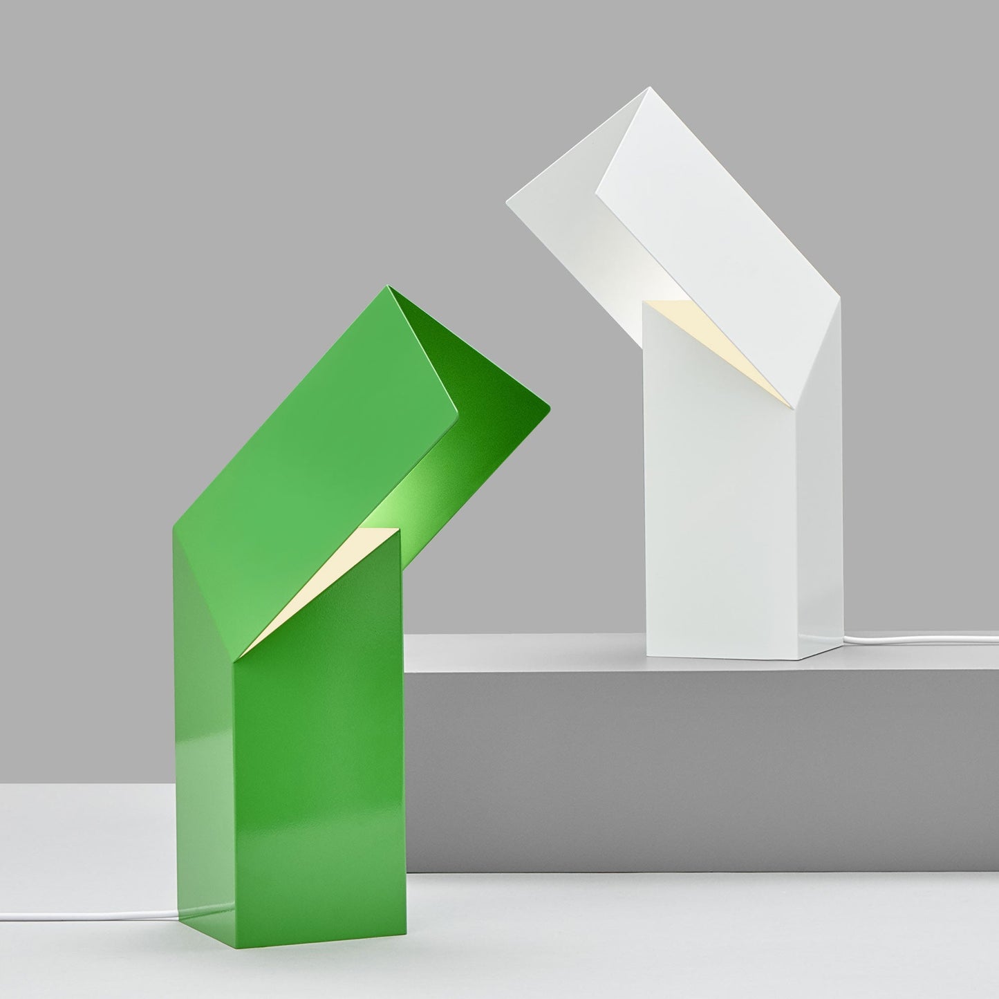 Lineair LED Table Lamp in Detail.