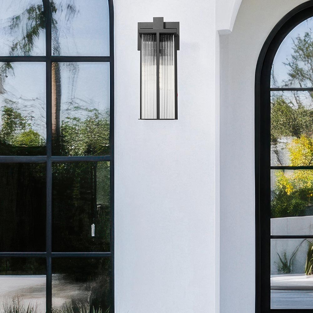 Fortis Outdoor Wall Light in Detail.