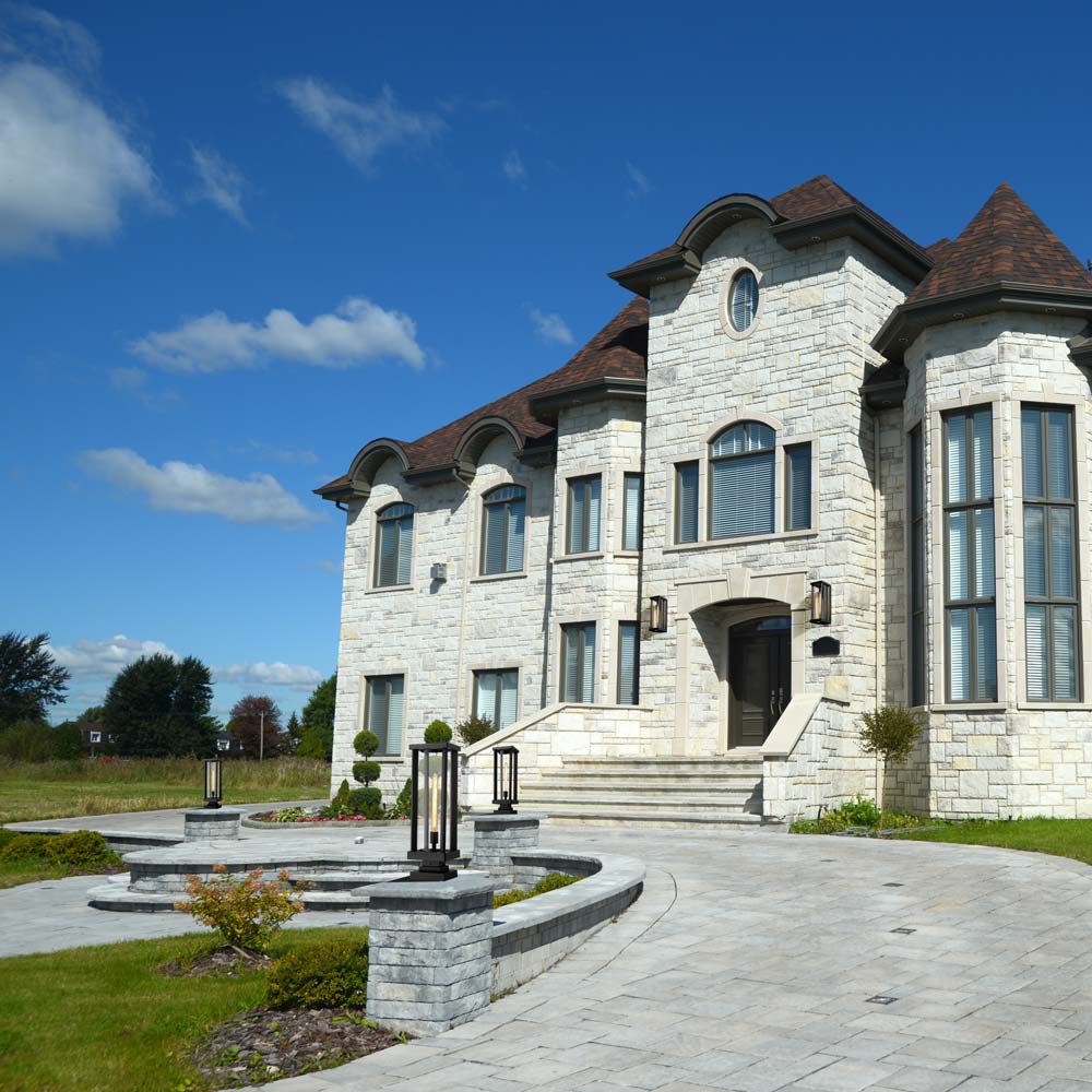 Glenwood 586S Outdoor Pier Mount Light in Outside Area.