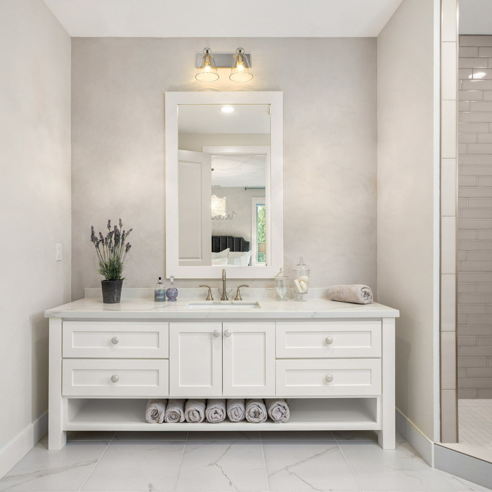 Harper Bath Vanity Light in bathroom.