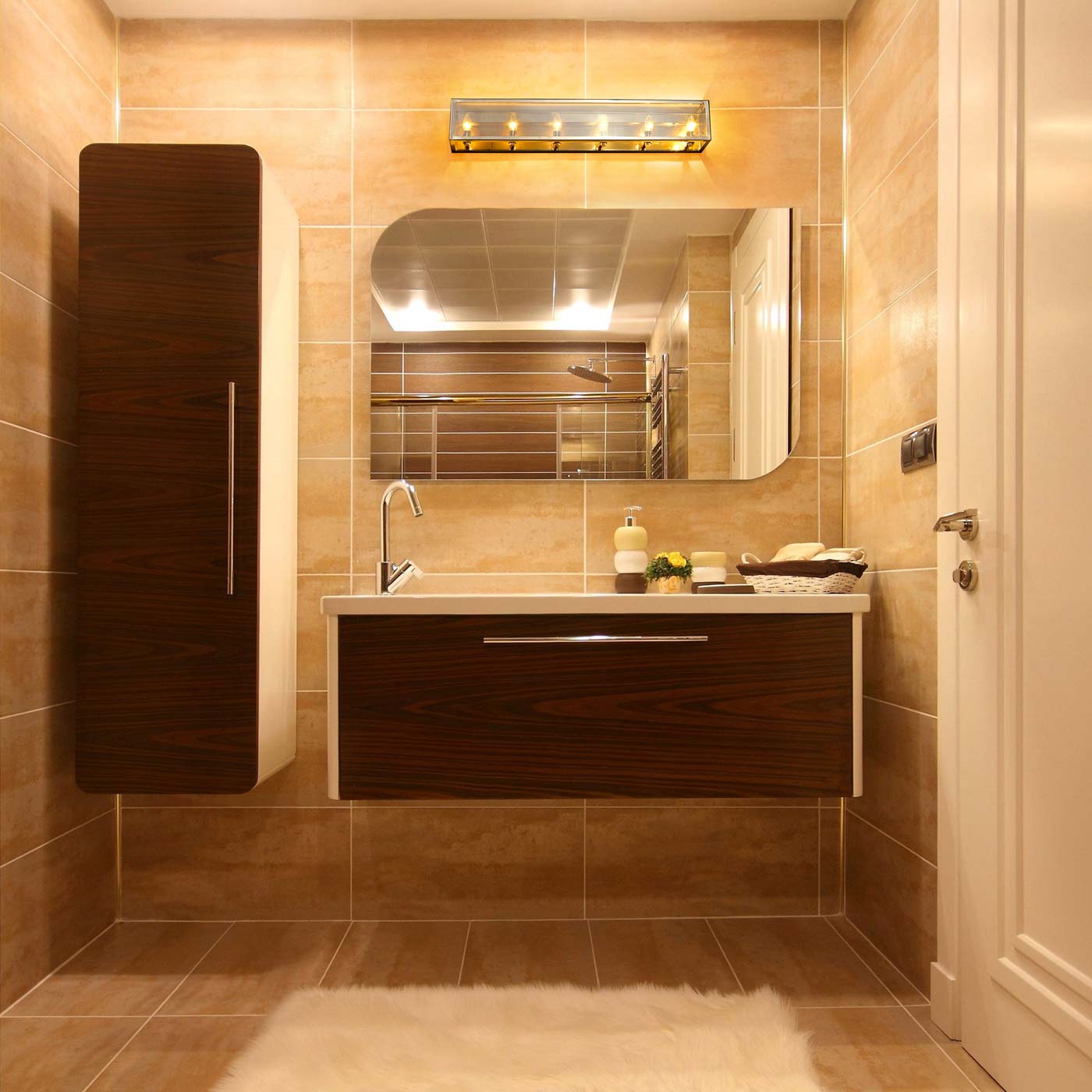 Infinity Bath Vanity Light in bathroom.