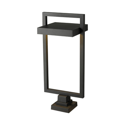 Luttrel 566S Outdoor LED Pier Mount Light in Detail.