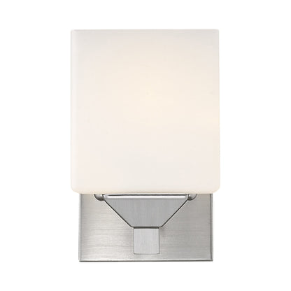 Quube Bath Wall Light in Detail.