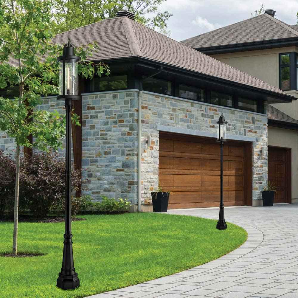 Roundhouse 564P Outdoor Single Post Light in Outside Area.