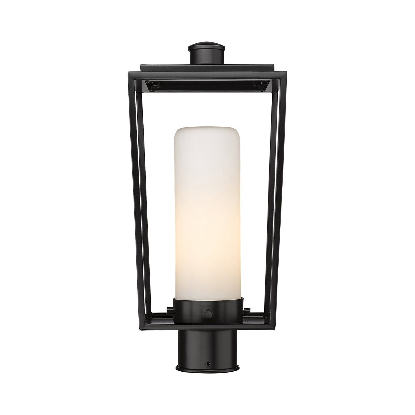 Sheridan Outdoor Post Light in Detail.