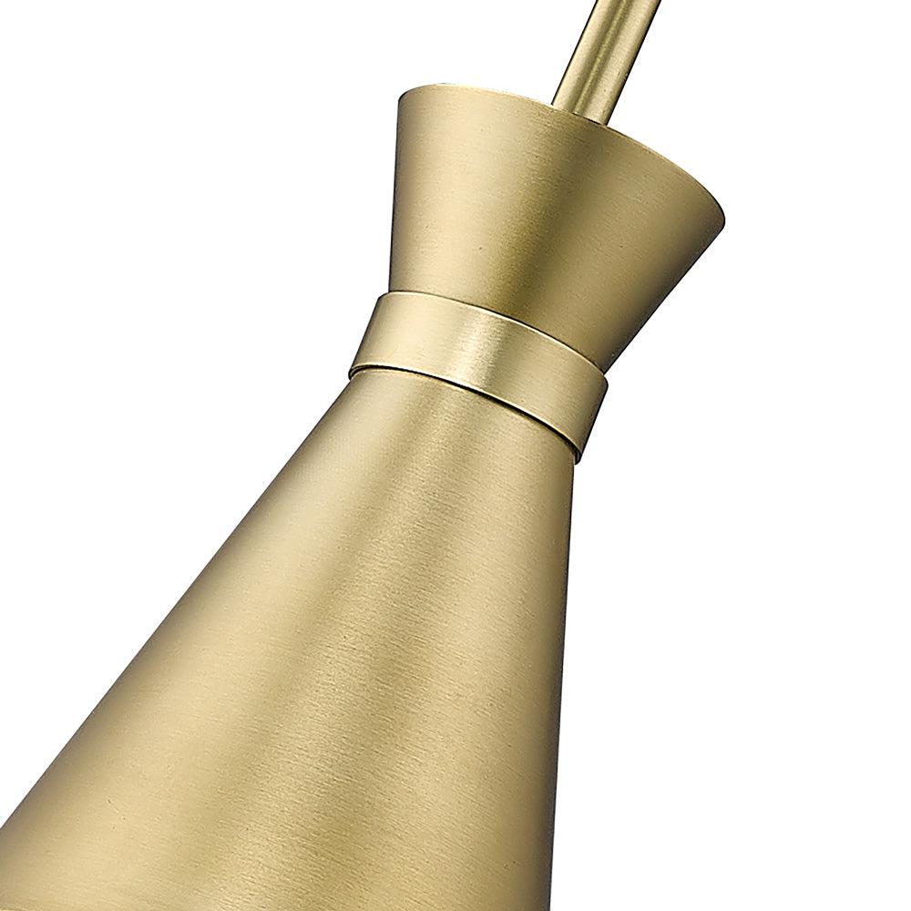 Soriano Arm Wall Light in Detail.