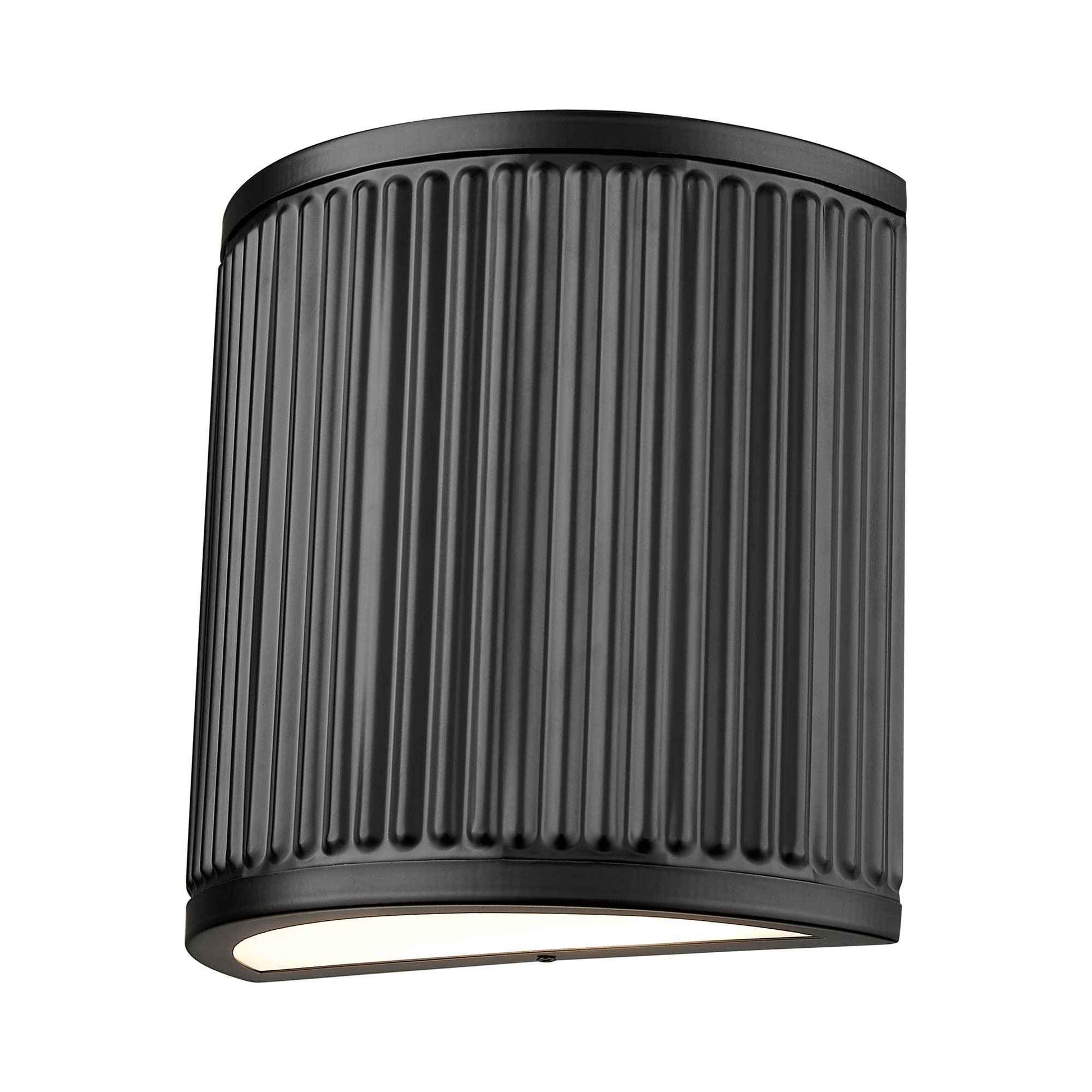 Stari LED Single Wall Light in Matte Black.