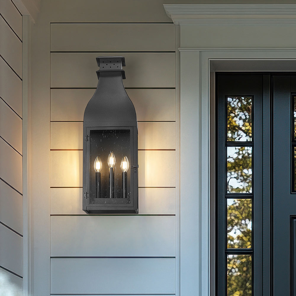 Toulouse Outdoor Wall Light in Detail.