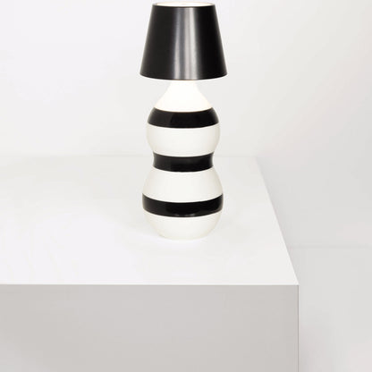 Poldina Pro Lido Bottle Outdoor Rechargeable LED Table Lamp in Detail.