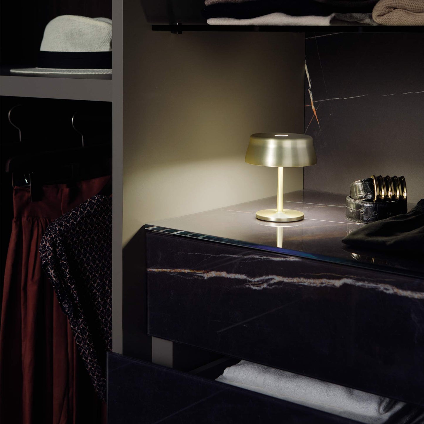 Sister Light Wi-Fi Mini Outdoor Rechargeable LED Table Lamp living room.