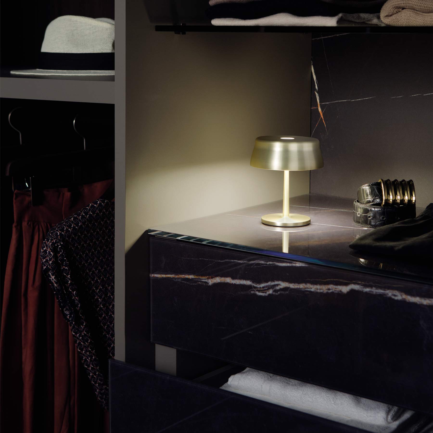 Sister Light Wi-Fi Mini Outdoor Rechargeable LED Table Lamp living room.