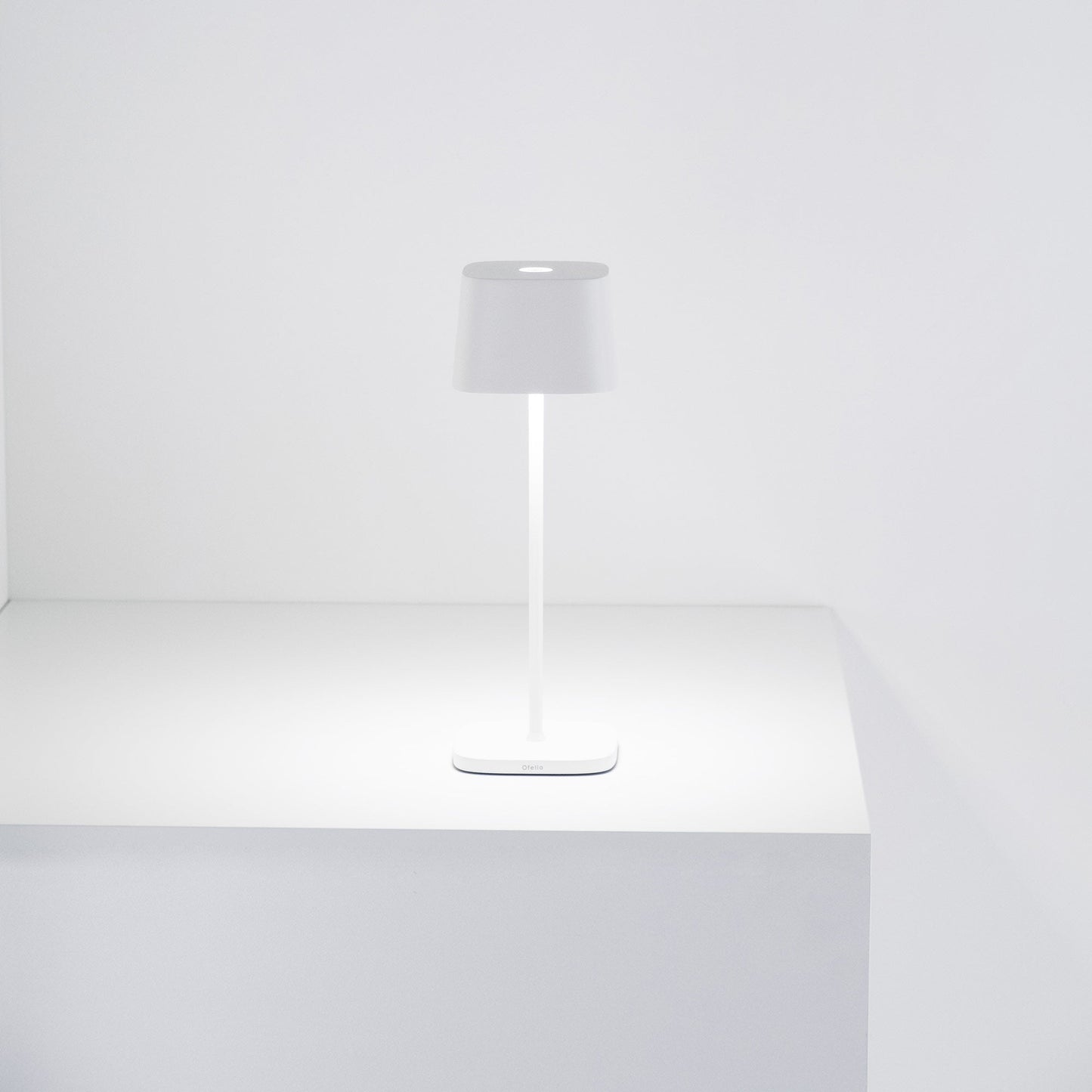 Ofelia LED Table Lamp in Detail.