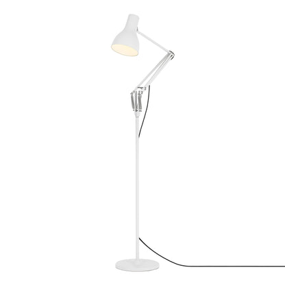 Type Range Floor Pole in Detail.