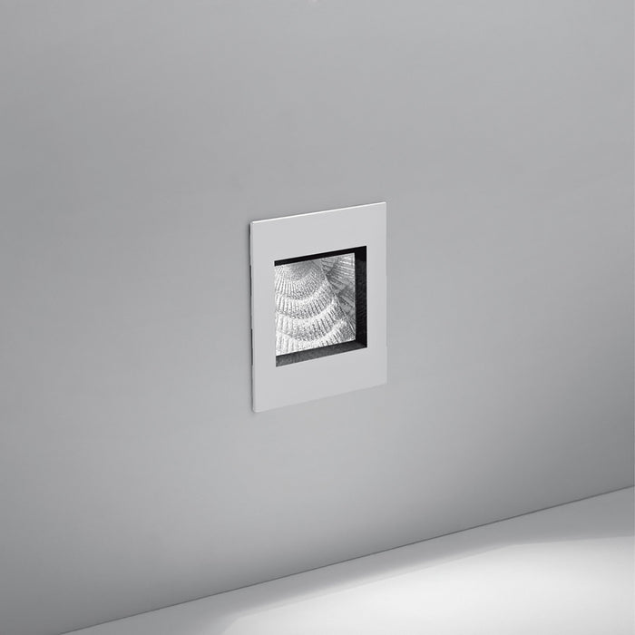 Aria Recessed Outdoor LED Wall Light in Detail.