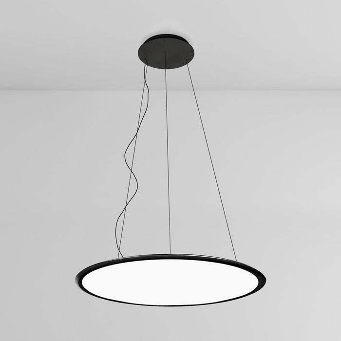 Discovery LED Suspension Light in Black.
