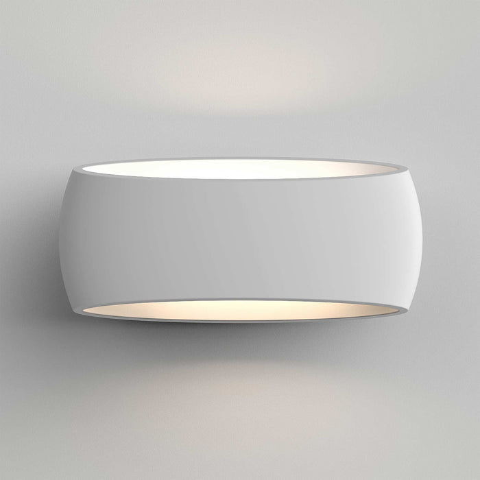 Aria 370 Wall Light in Detail.