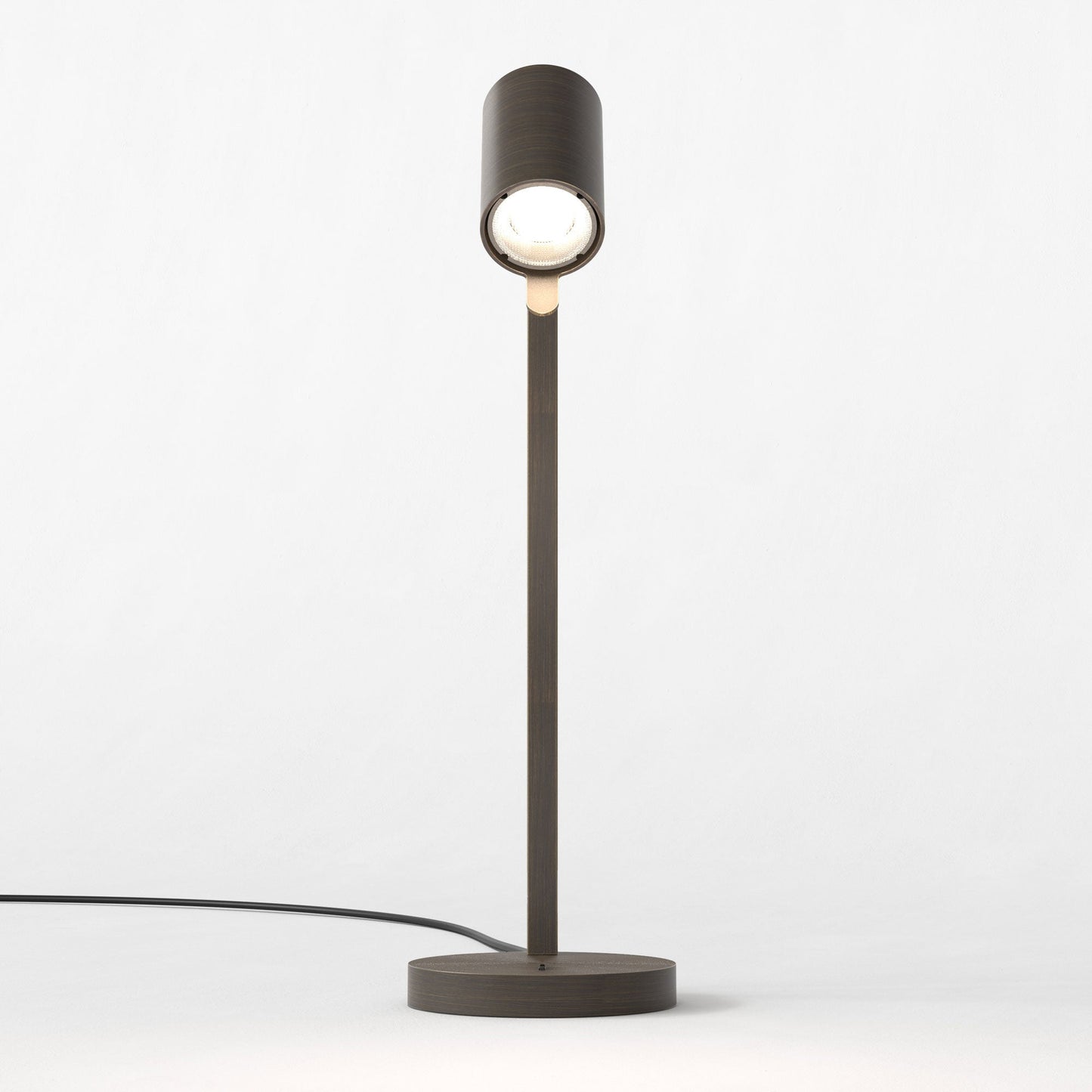 Ascoli Desk Lamp in Detail.