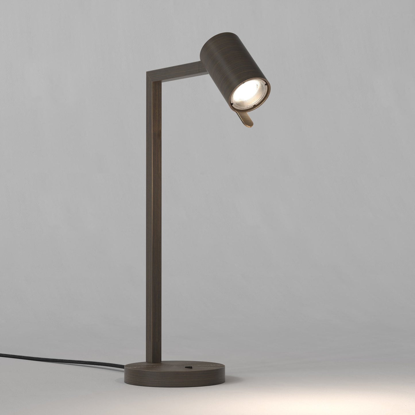 Ascoli Desk Lamp in Detail.