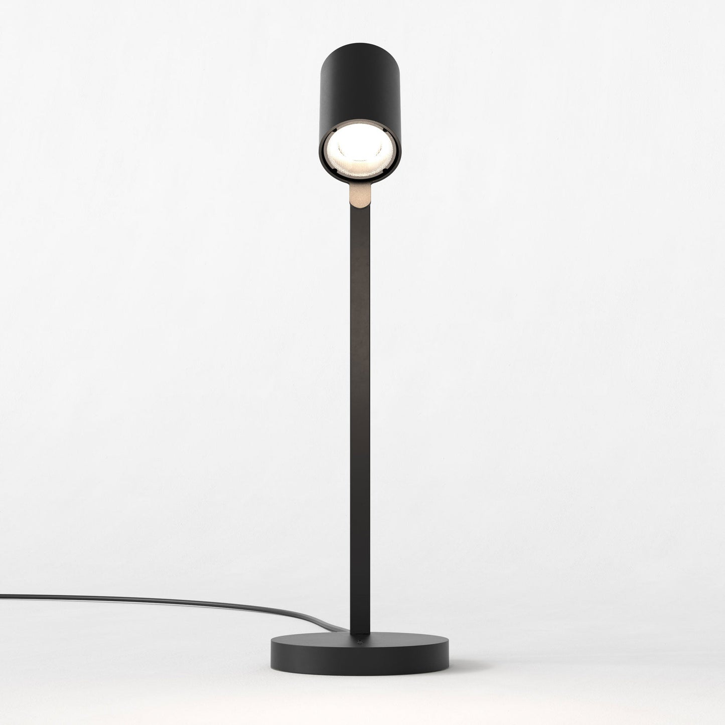 Ascoli Desk Lamp in Detail.