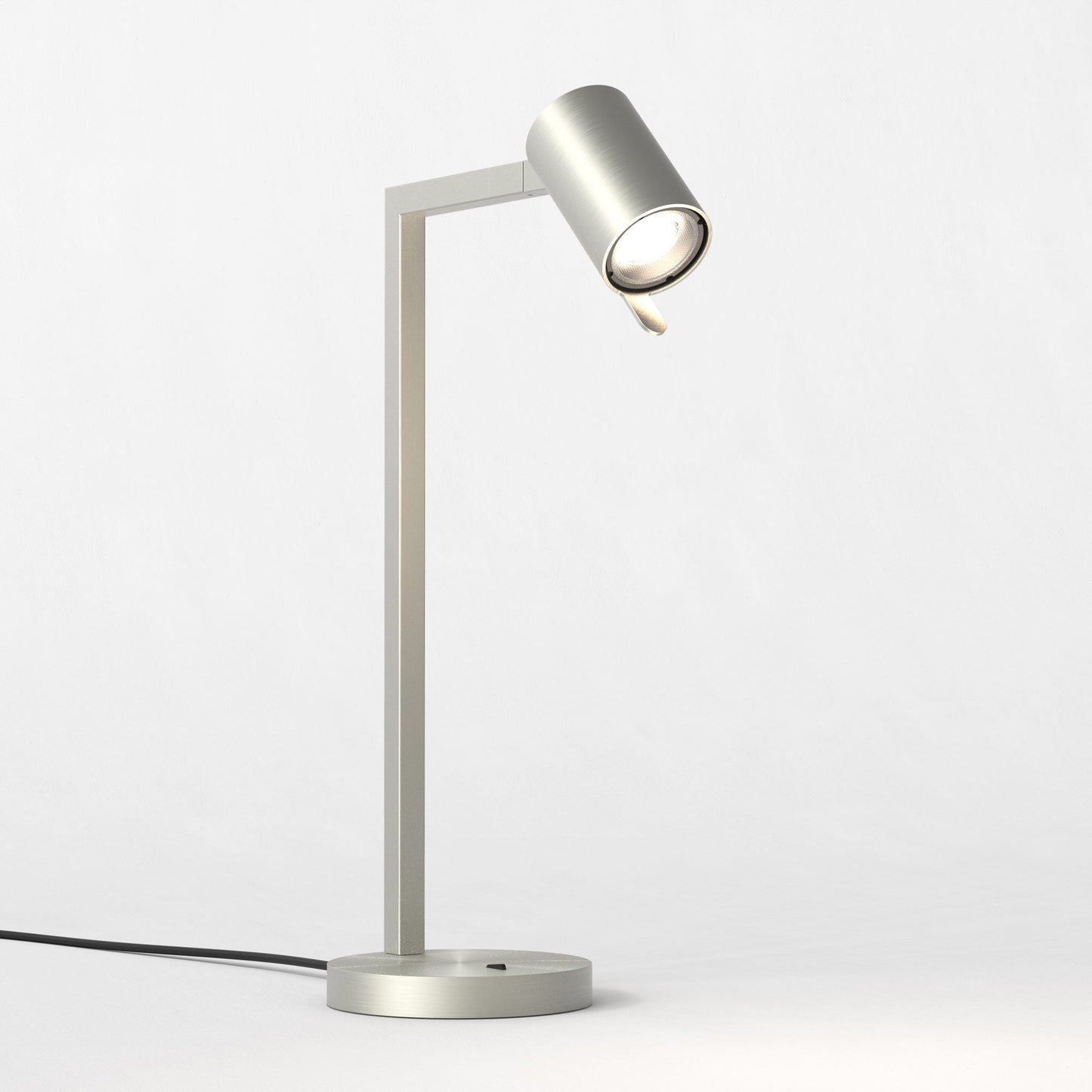Ascoli Desk Lamp in Detail.
