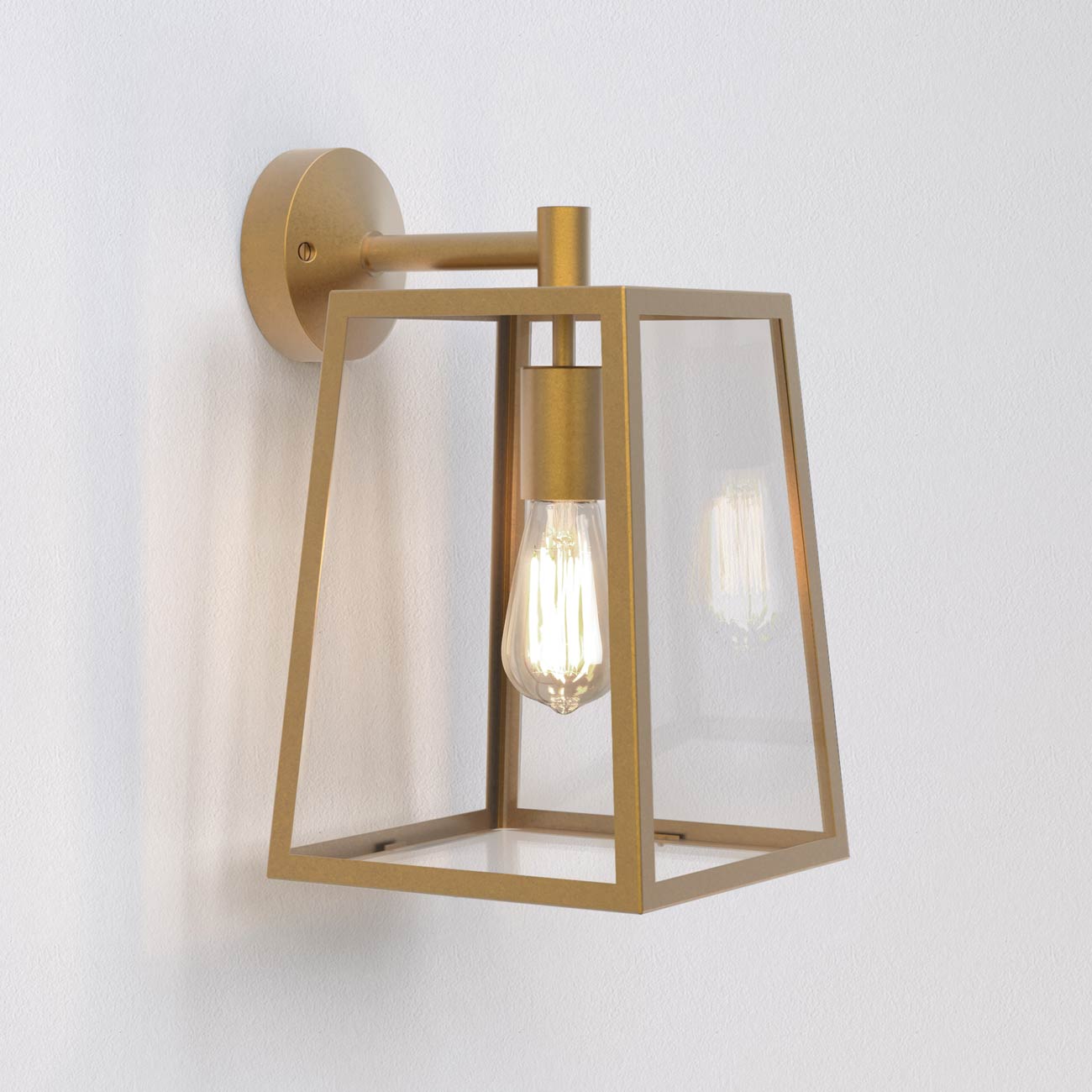 Calvi Outdoor Wall Light in Detail.