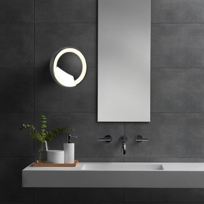 Catena LED Magnifying Wall Mirror in bathroom.