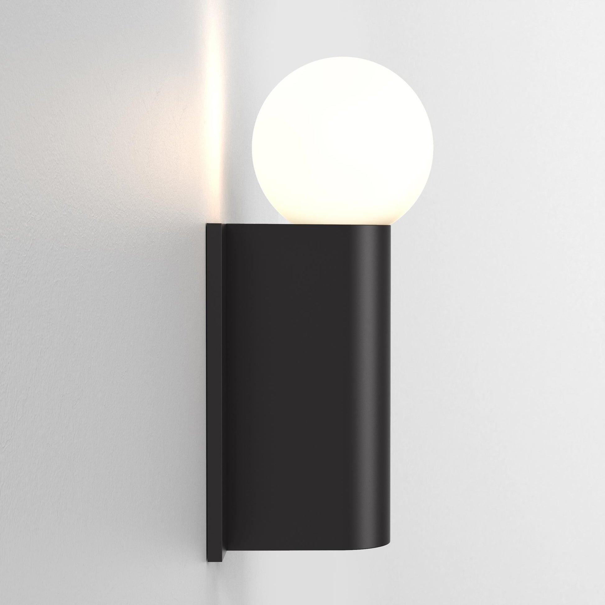 Otona Bath Wall Light in Detail.