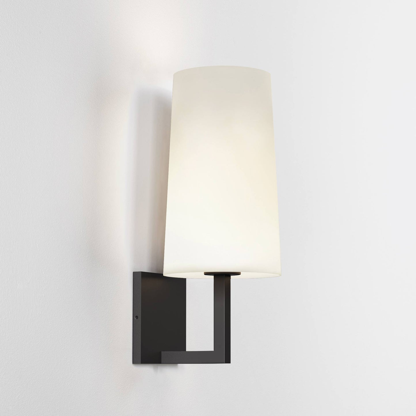 Riva Wall Light in Detail.