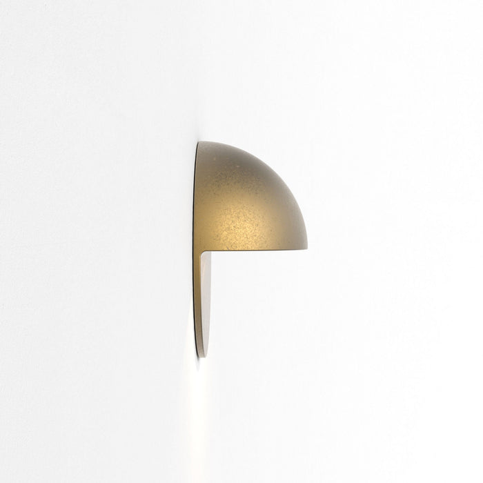 Tivola LED Wall Light in Detail.
