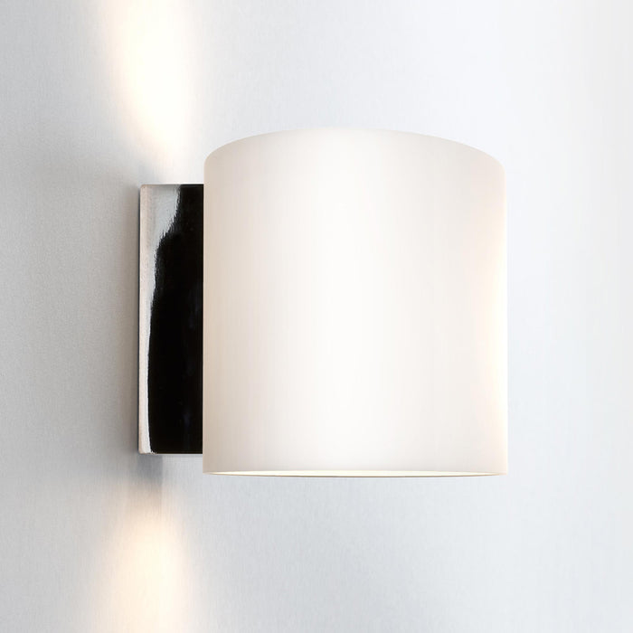 Tokyo Classic Wall Light in Detail.