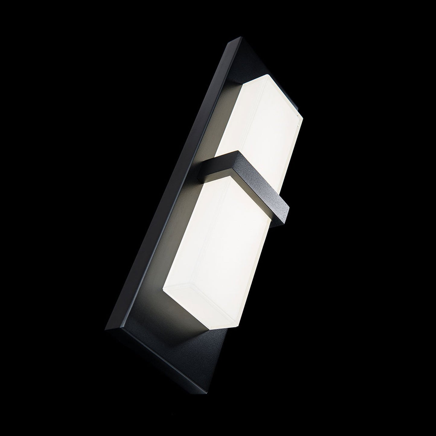 Bandeau Outdoor LED Wall Light in Detail.