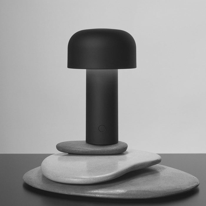 Bellhop LED Table Lamp in Detail.