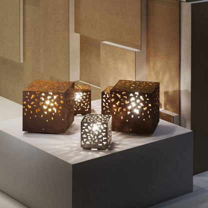 AMS Outdoor Floor Lamp in Detail.