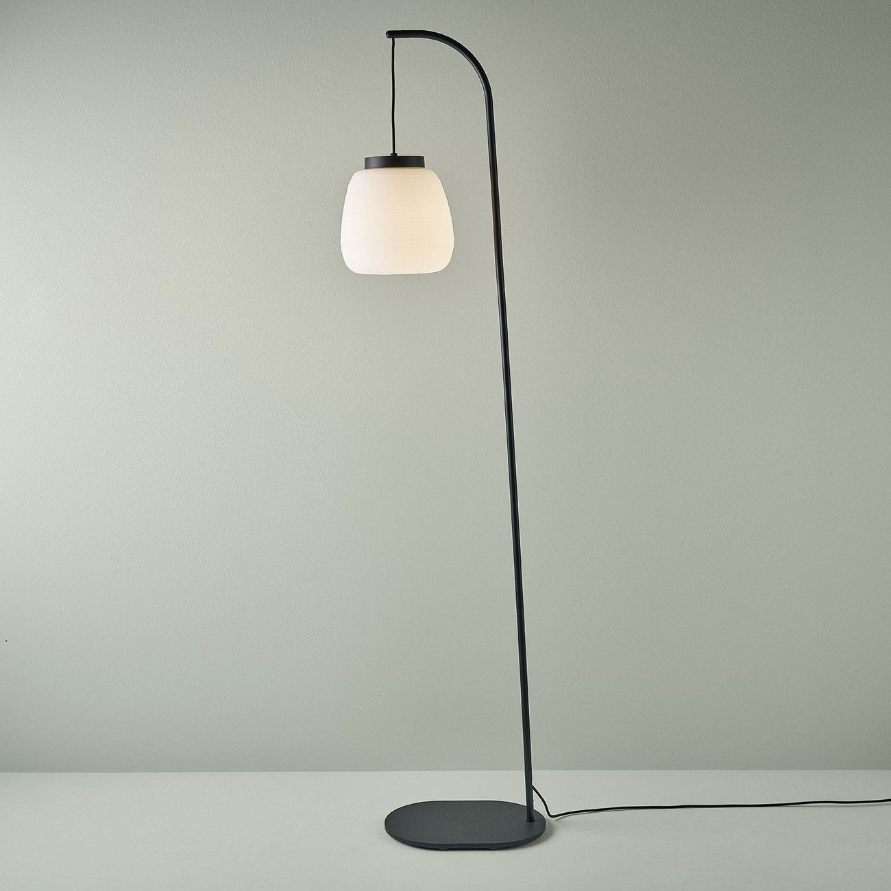 Misko F Floor Lamp in Detail.