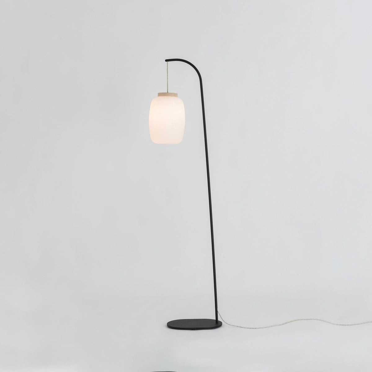 Misko F Floor Lamp in Detail.