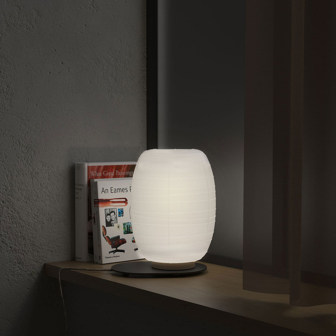 Misko T Table Lamp in Detail.