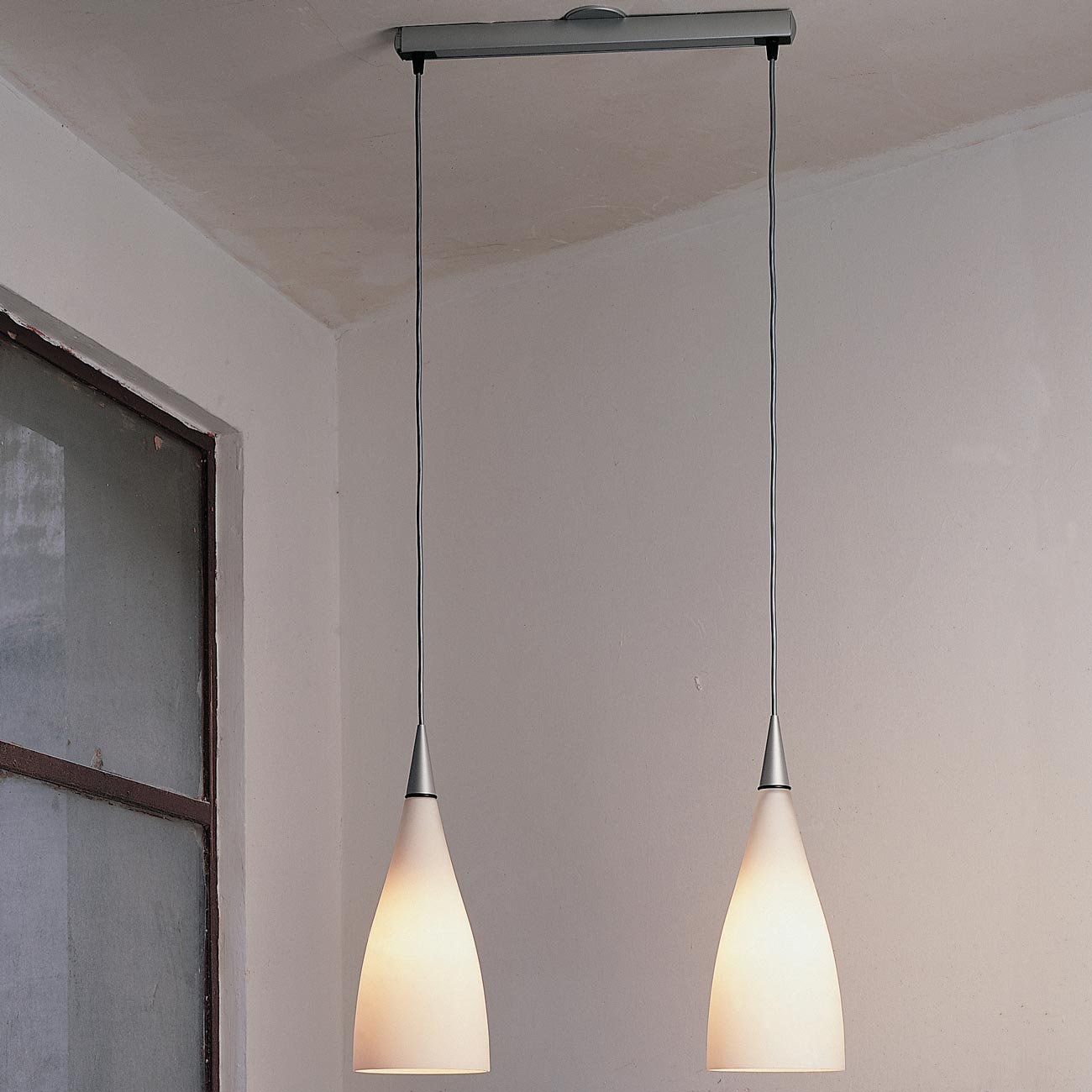 Nite S Track Pendant Light in Detail.