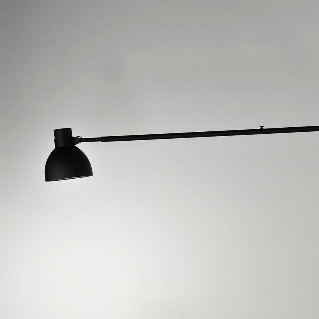 Blux System W Plug-In Wall Light in Detail.