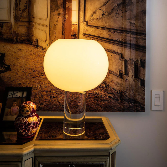 Buds LED Table Lamp in living room.