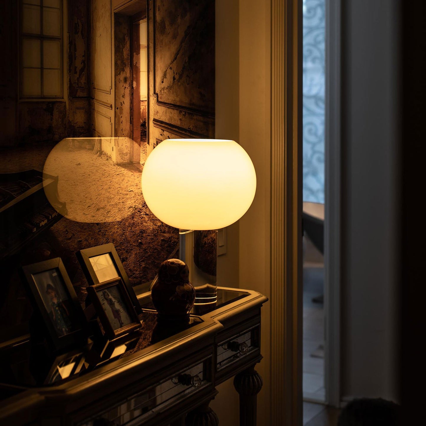 Buds LED Table Lamp in living room.