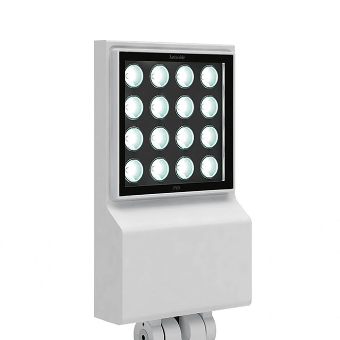 Cefiso Outdoor LED Wall Light in Detail.
