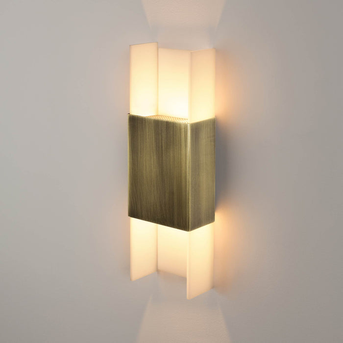 Ansa LED Wall Light in Detail.