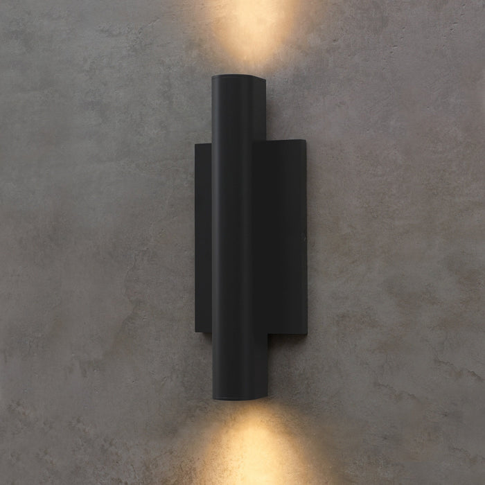 Chara Outdoor LED Wall Light in Detail.