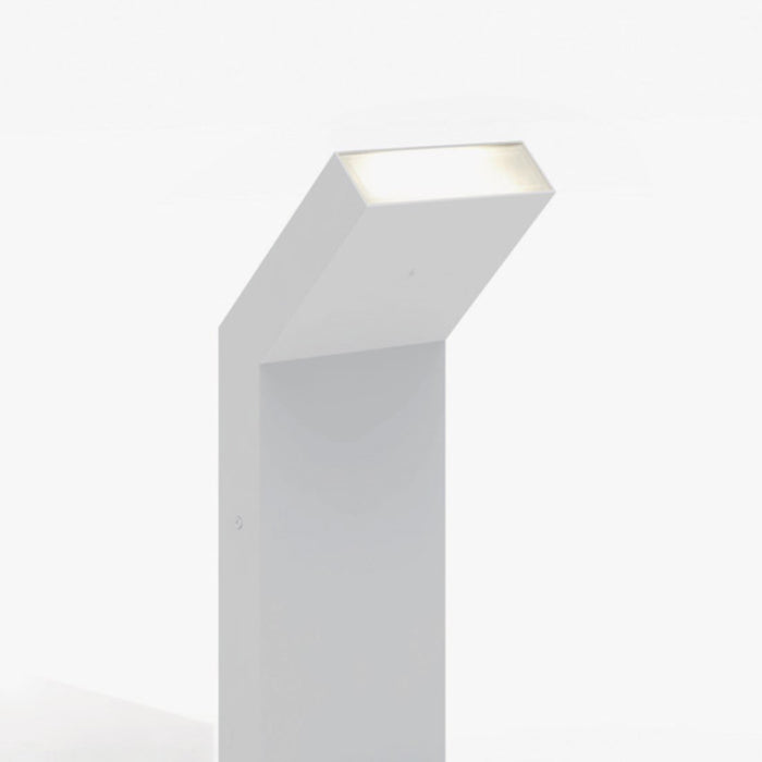 Chilone Up Outdoor LED Floor Lamp in Detail.
