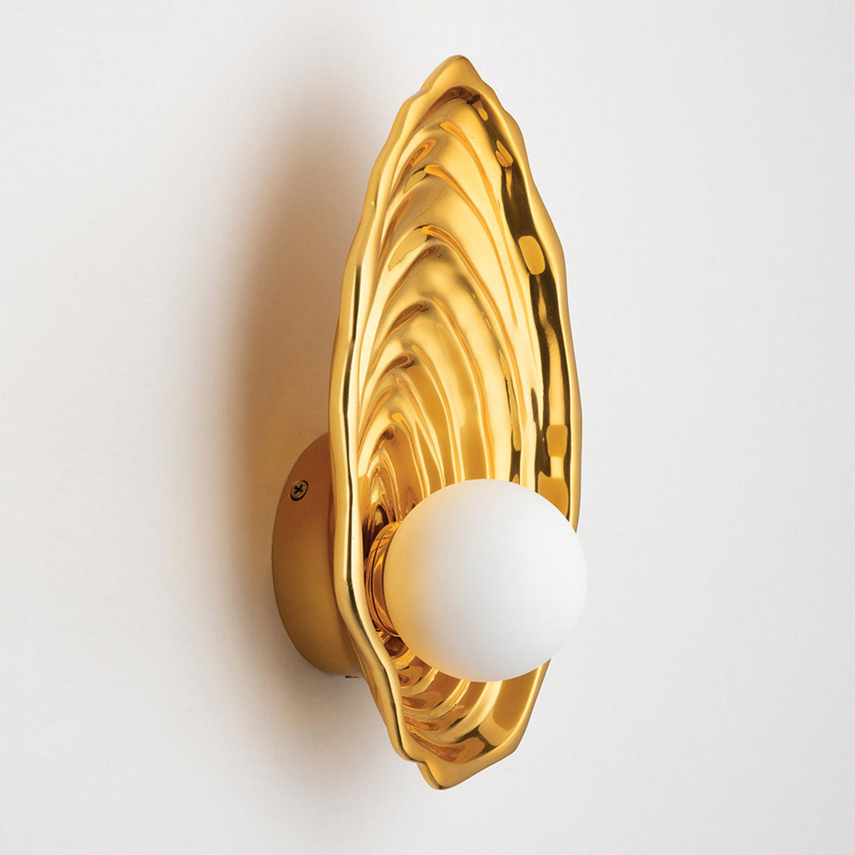 Elie Wall Light in Detail.