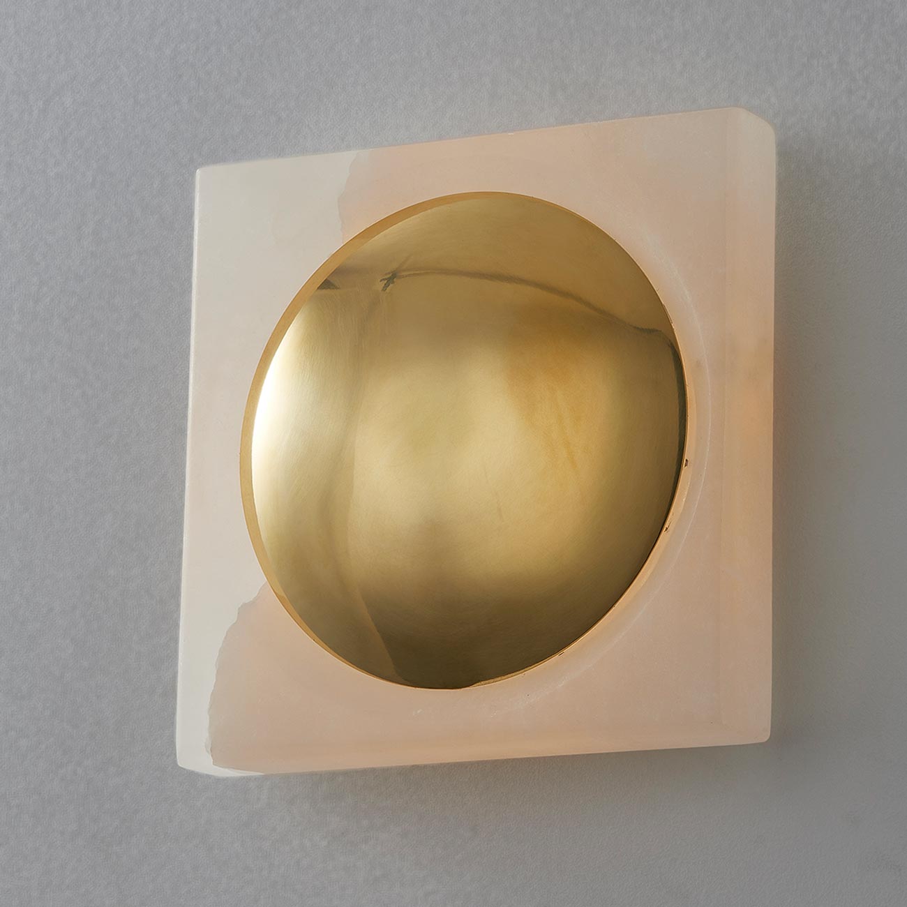 Hamel LED Wall Light in Detail.