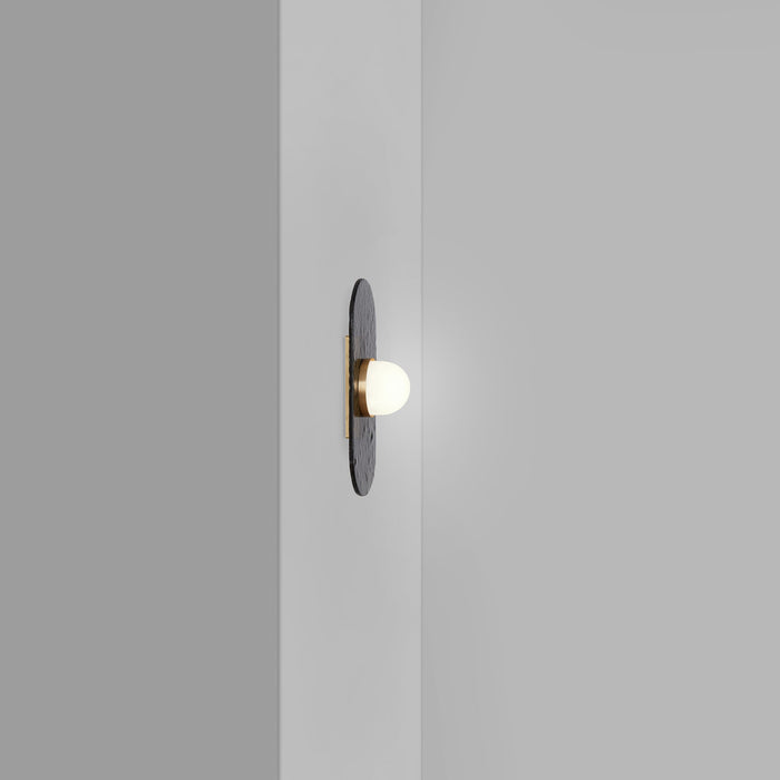 Modulo LED Wall Light in Detail.